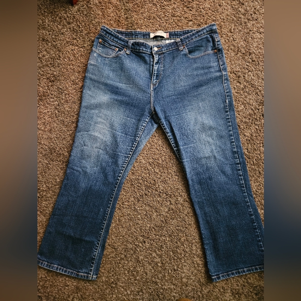 Classic Levis 315 Boot Cut Womens Size 22S Jeans